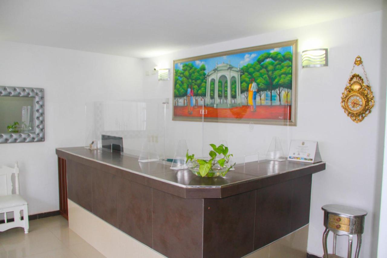 Hotel Parque De Los Novios Inn Santa Marta  Exteriör bild
